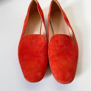 Red suede loafer in great condition